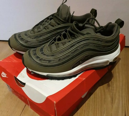 Baskets nike air max bg - baskets,